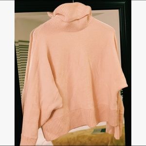 M/L SOFT PINK BANANA REPUBLIC TURTLENECK SWEATER